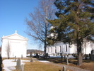 Bjärtrå kyrka med omgivande kyrkogård samt gravkapellet, vy från öster. 