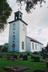 St Peders kyrka med torn i väster, från SV.