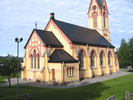 Holms kyrka med omgivande kyrkotomt, vy från nordöst.
