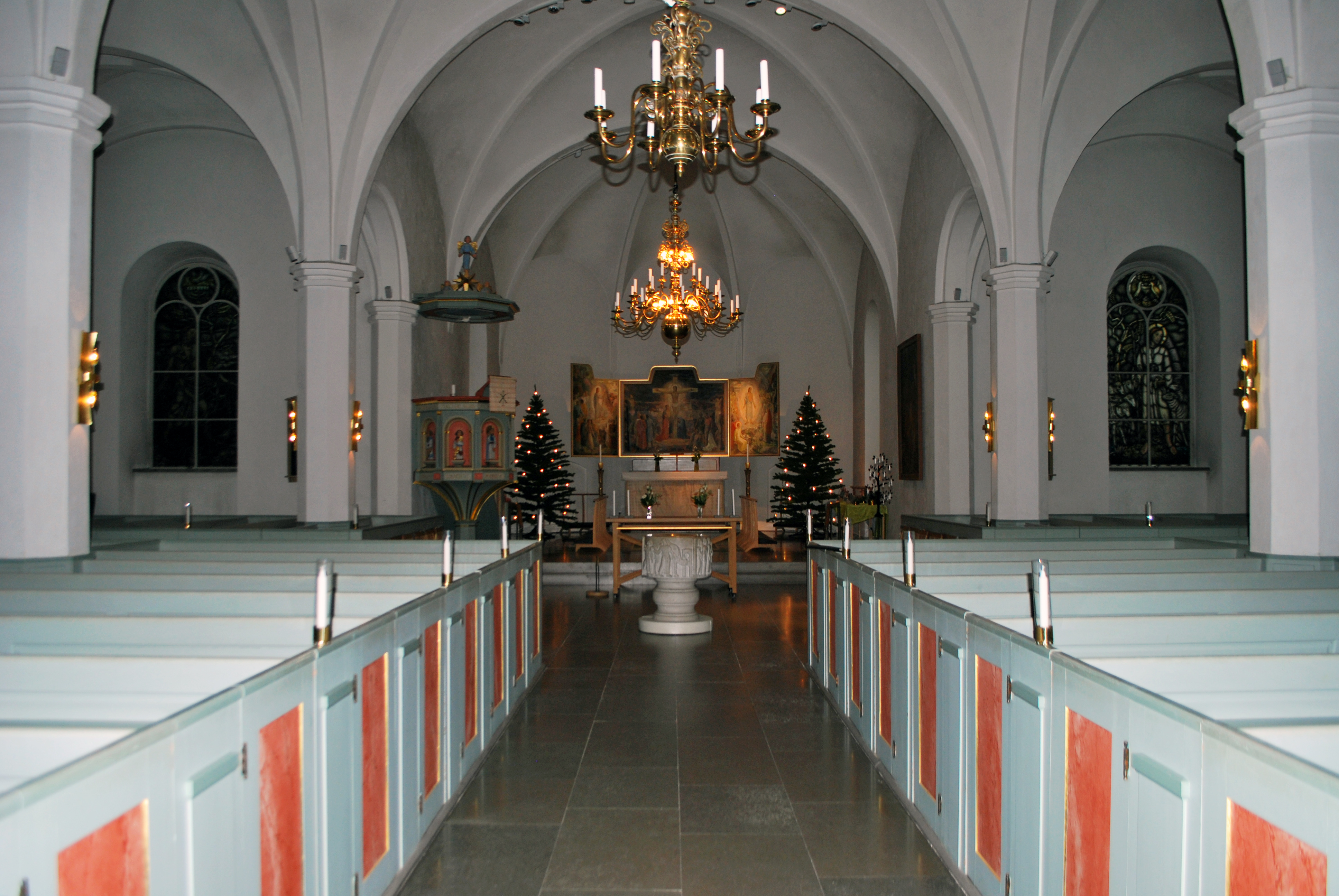 Ängelholms kyrka, långhuset mot koret