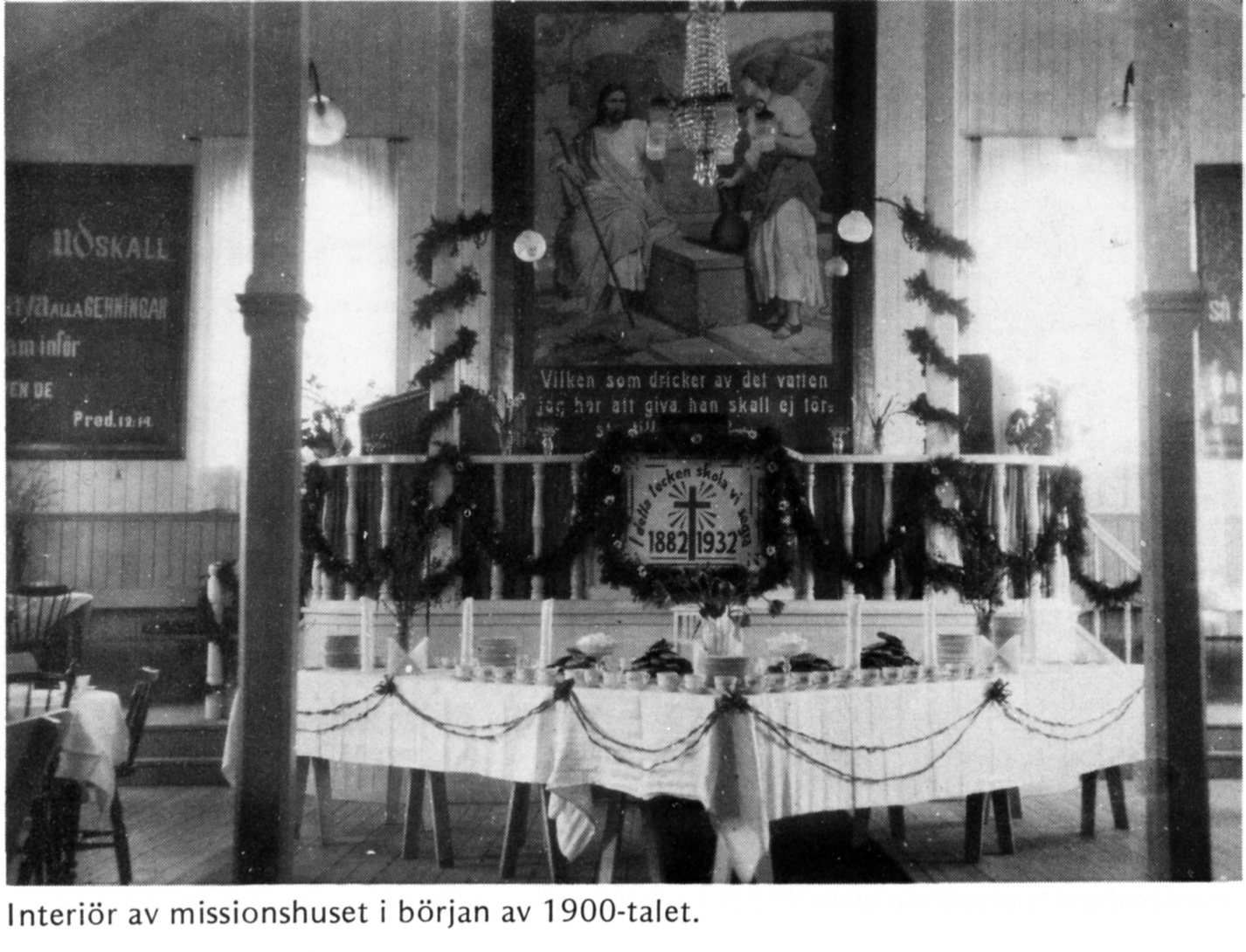 Interiör av kyrksalen från församlingens 50-årsjubiléum 1932.
