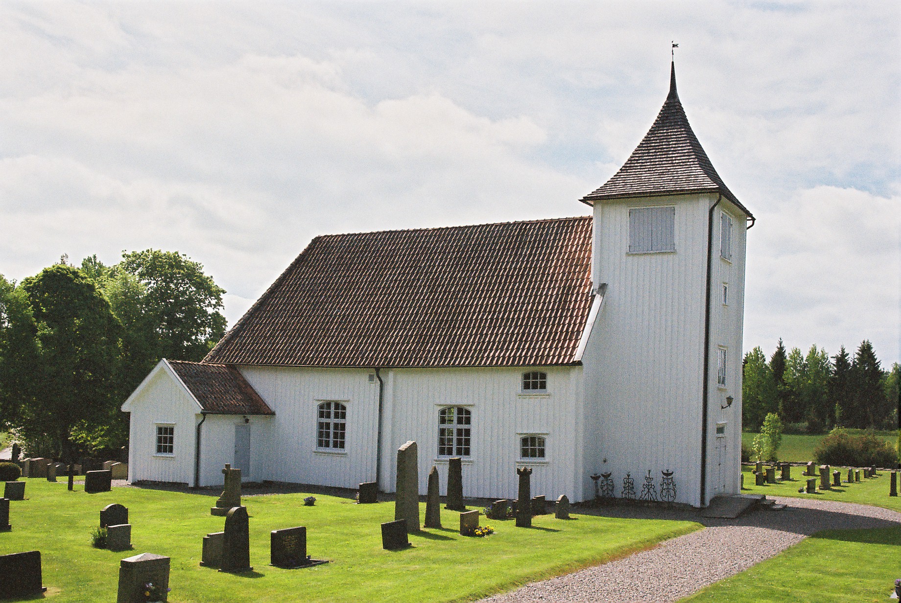 Kyrkan sedd fr...