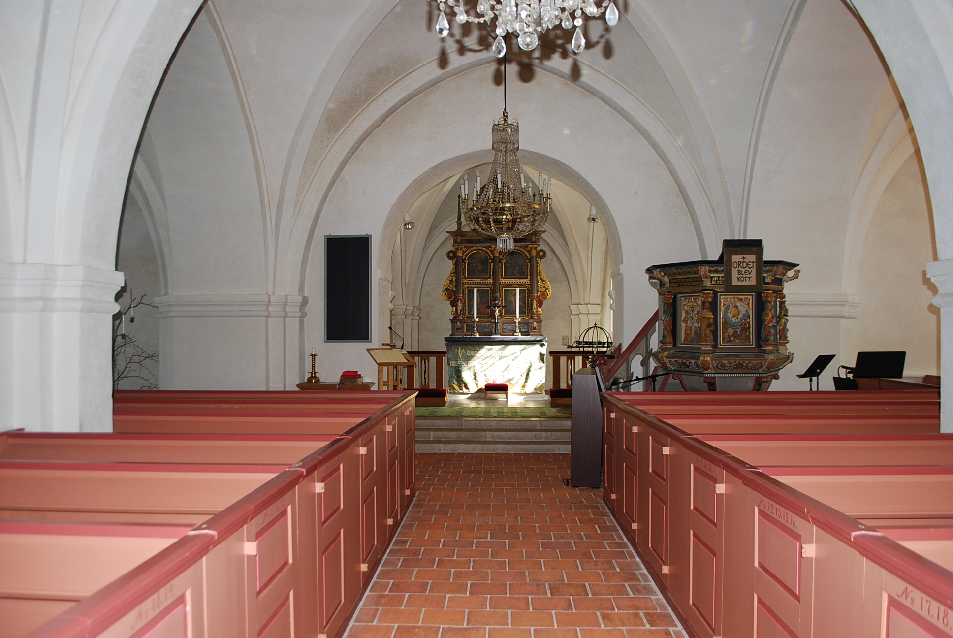 Stävie kyrka, ...