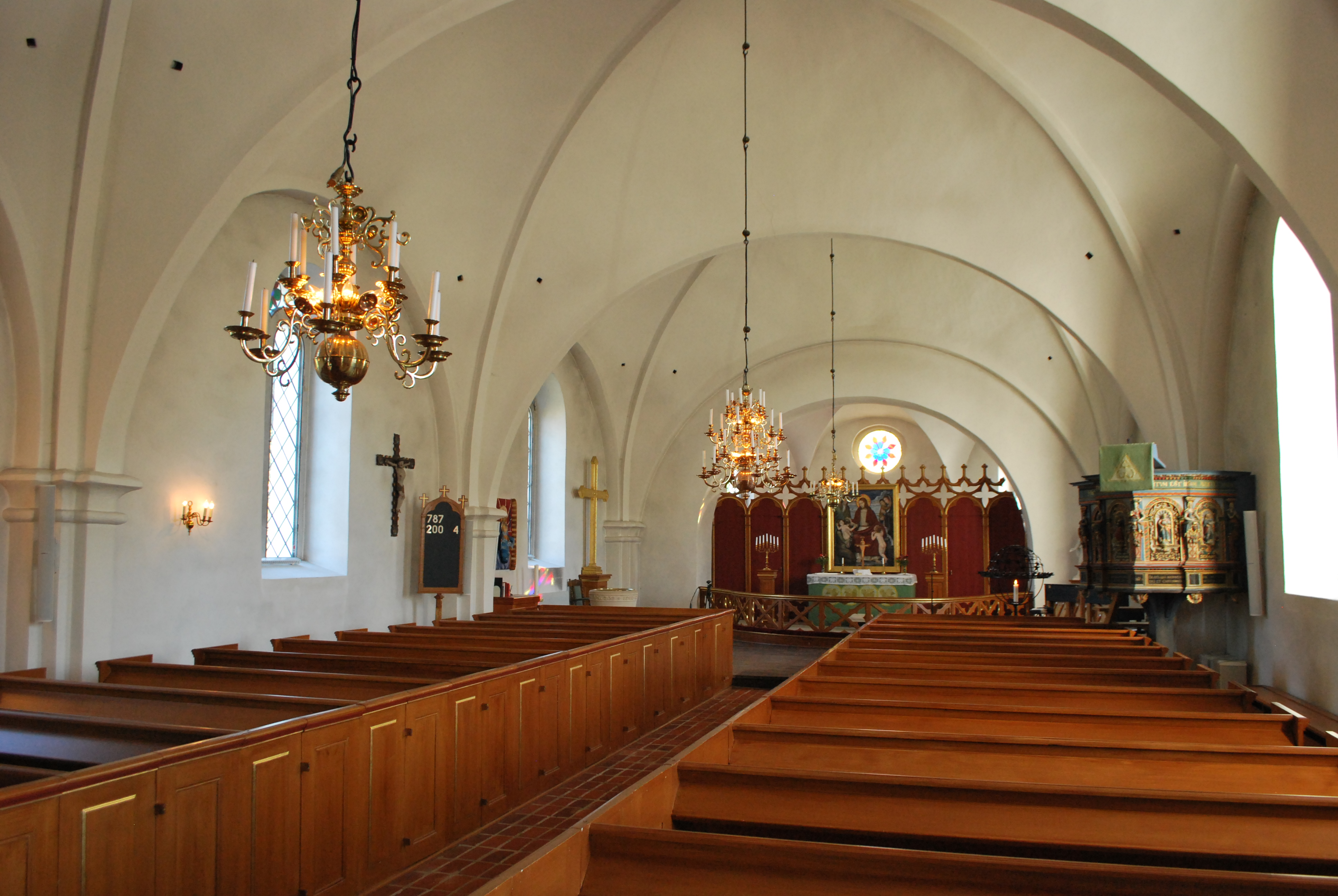 Bårslövs kyrka, långhuset mot öster