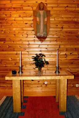 Gräsvikens kapell från 1982, altare. Neg.nr. B960_017:05. JPG.