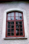 Luttra kyrka exteriör fönster på södra fasaden. Negnr 01/276:18
