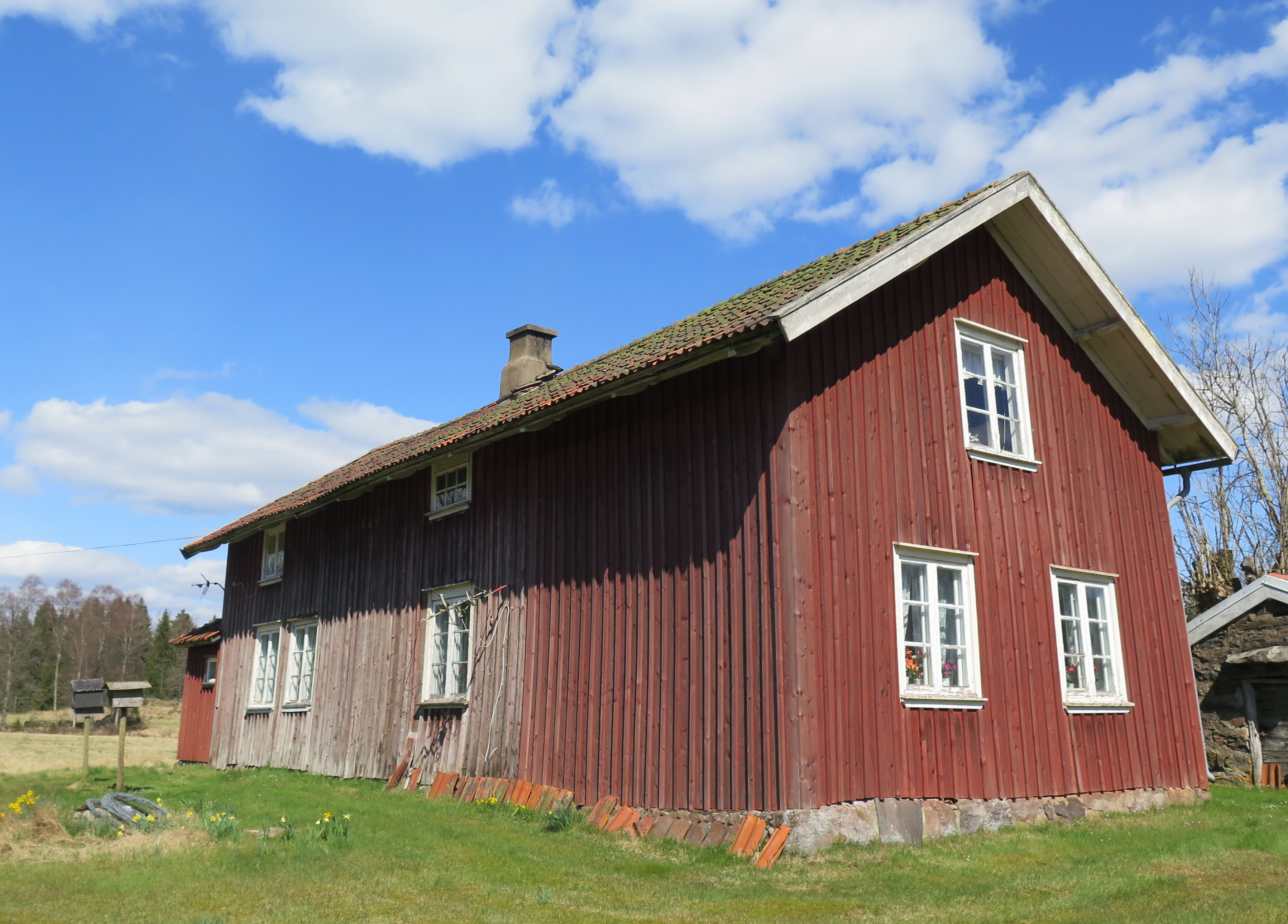 Baksidan av framkammarstugan