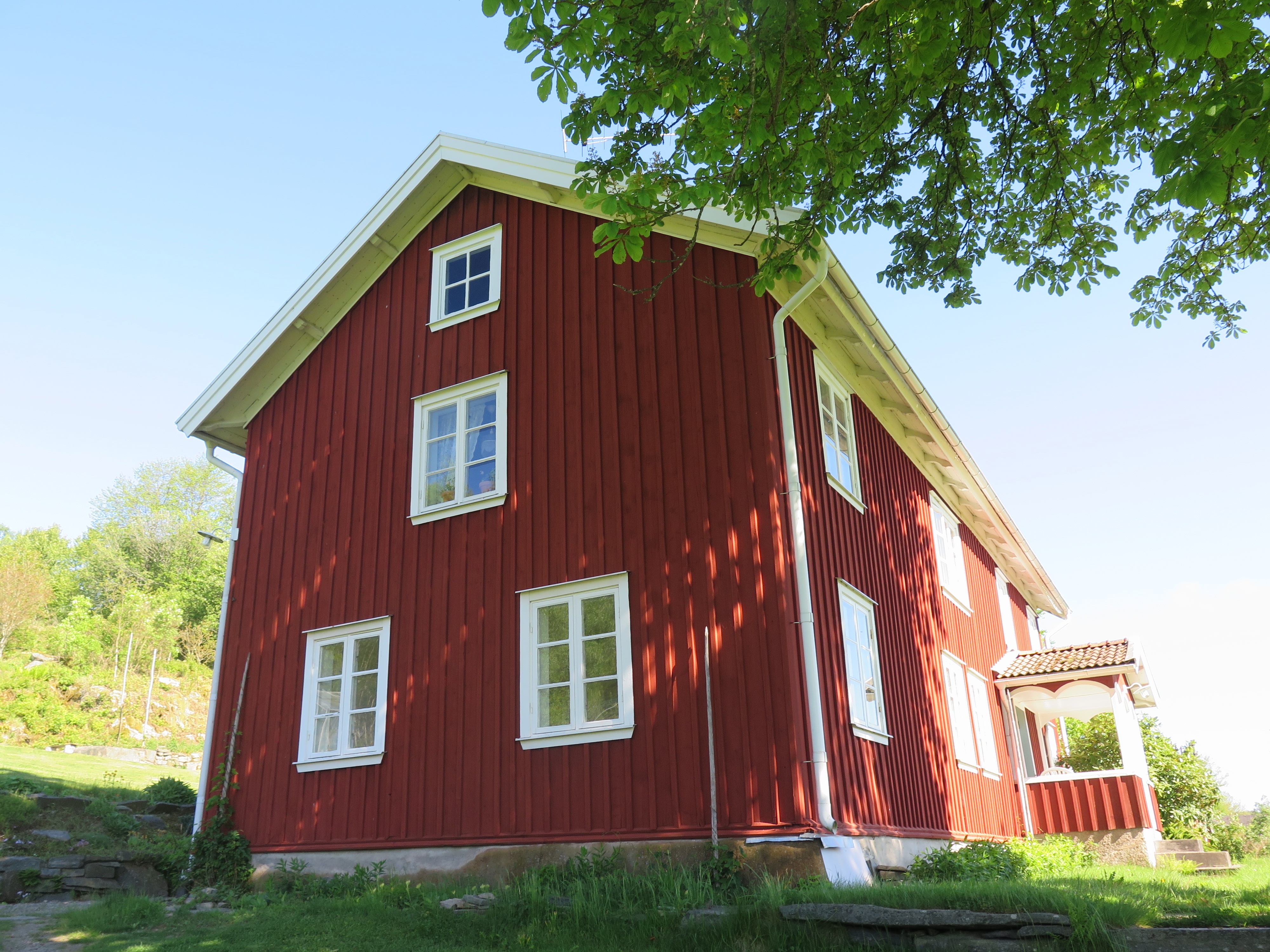 Mangårdsbyggnadens södra gavel.