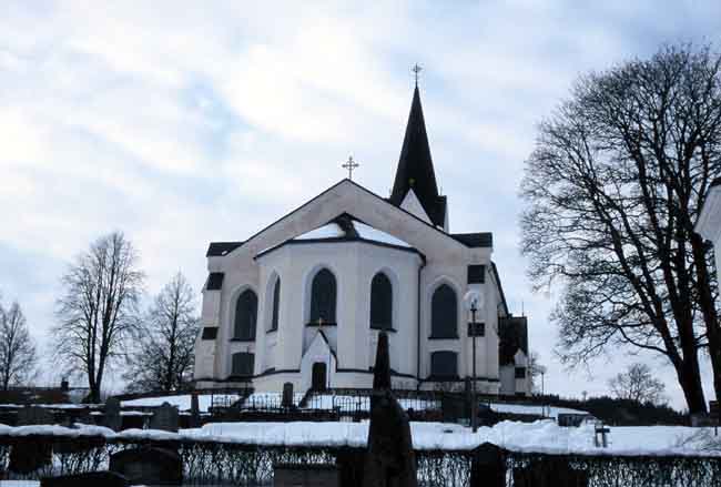 Brunskogs kyrka från öster.