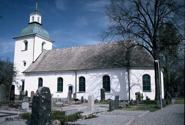 Mikaelikyrkan från so.