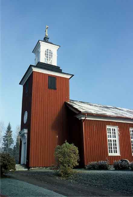 Bogens kyrka från söder.