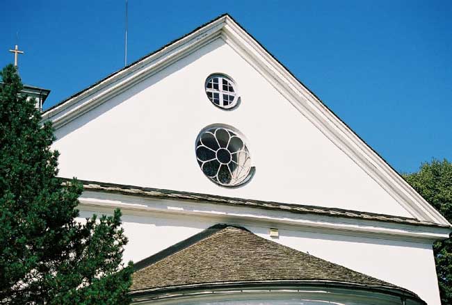 Västra Ämterviks kyrka, östra gavlen.