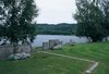 Kyrkogården ligger vackert nära sjön Rottnen.
