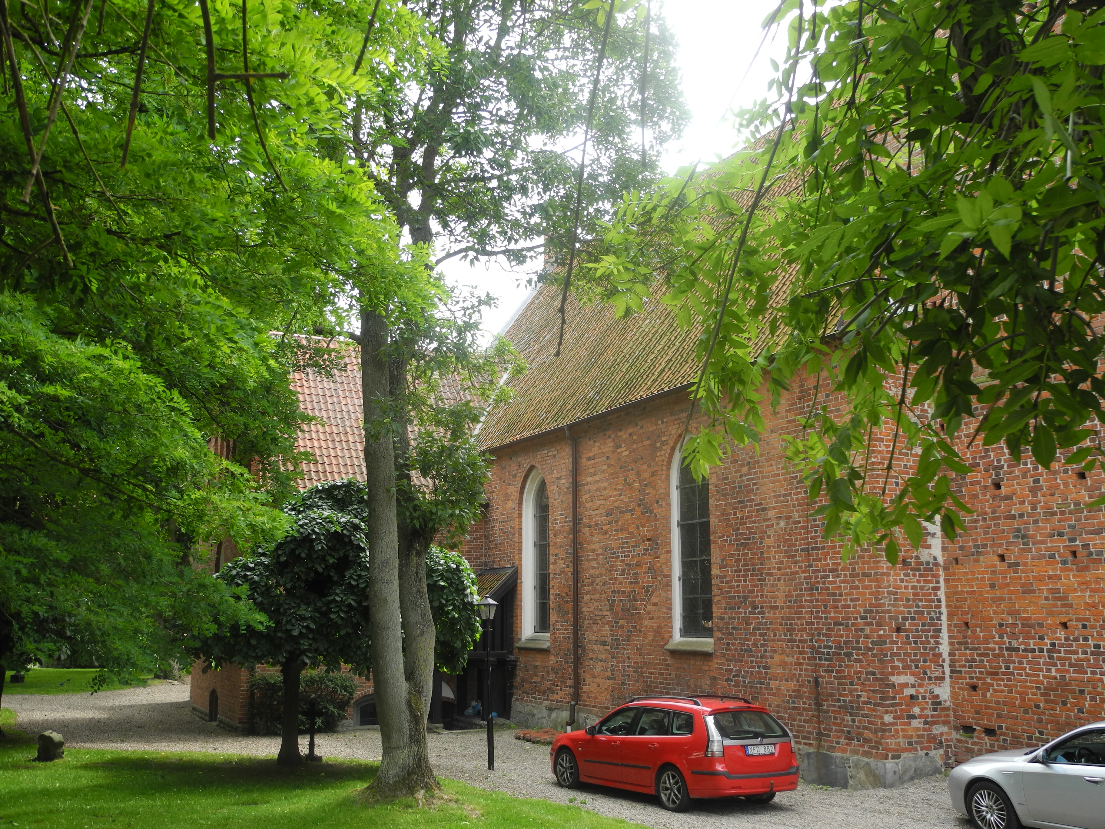 S:t Nicolai kyrka, Sölvesborg, från nordväst.