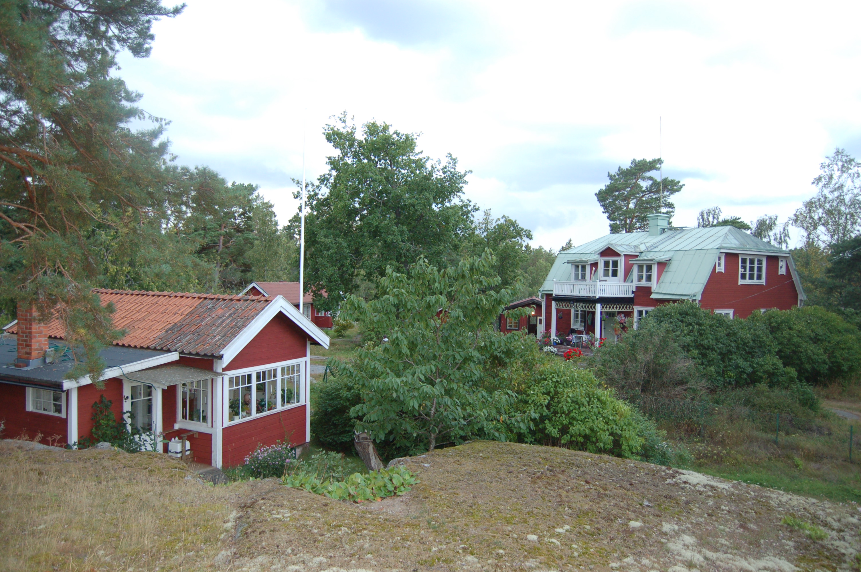 Några av byggnaderna vid Rastaborg.