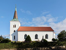 Hassle-Bösarps kyrka sedd från söder