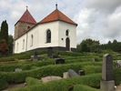 Västra Vemmenhögs kyrka sedd från sydost