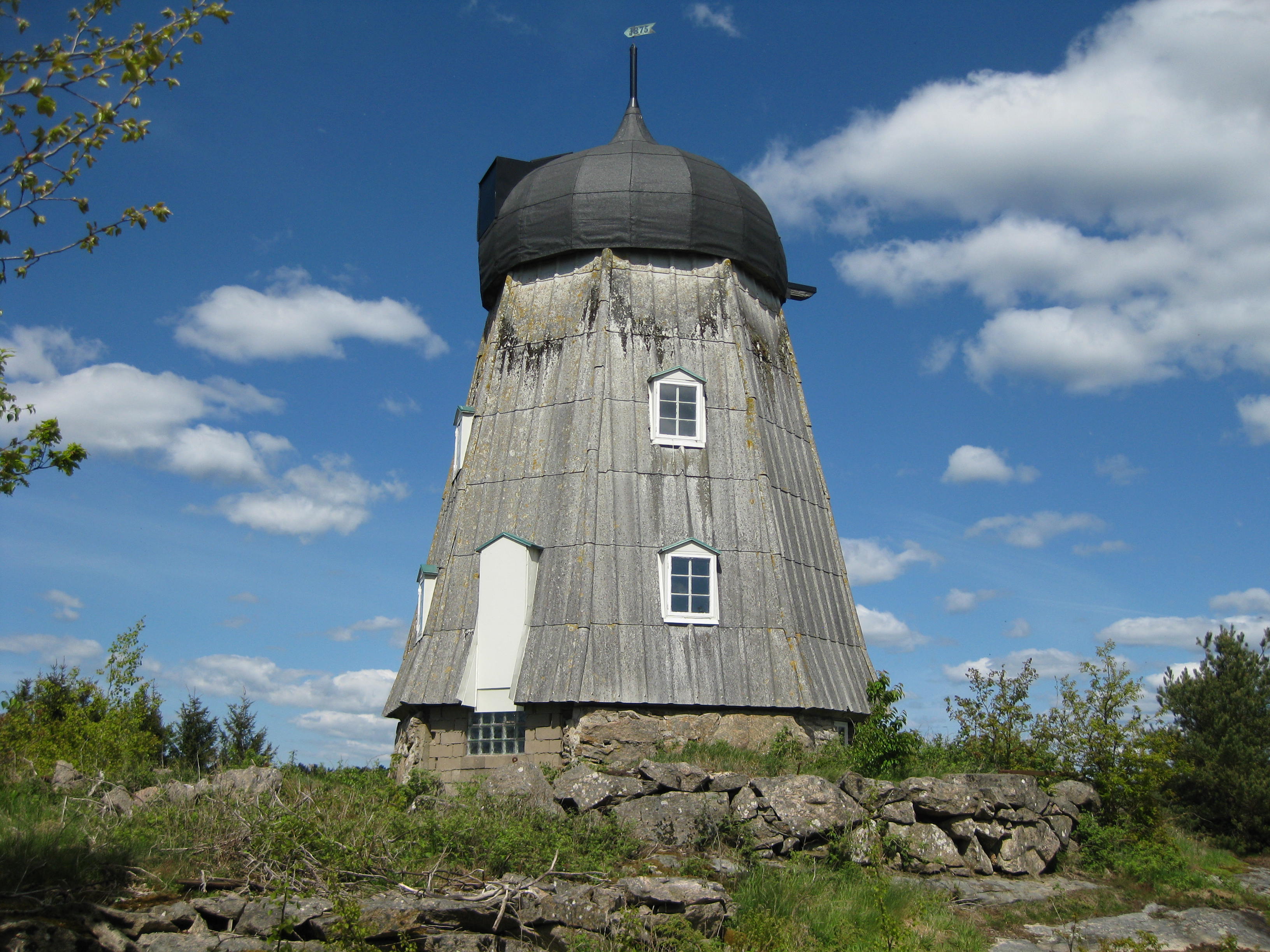 STRÅVALLA-KÄRRA 3:4