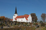 Blentarps kyrka sedd från söder