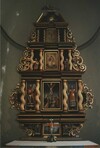 Altaruppsatsen från 1696.