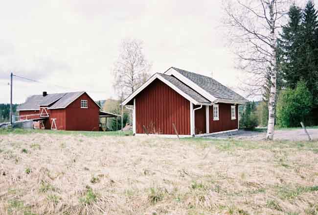 Lersjöns kapell, exteriört, östra och norra fasaden.