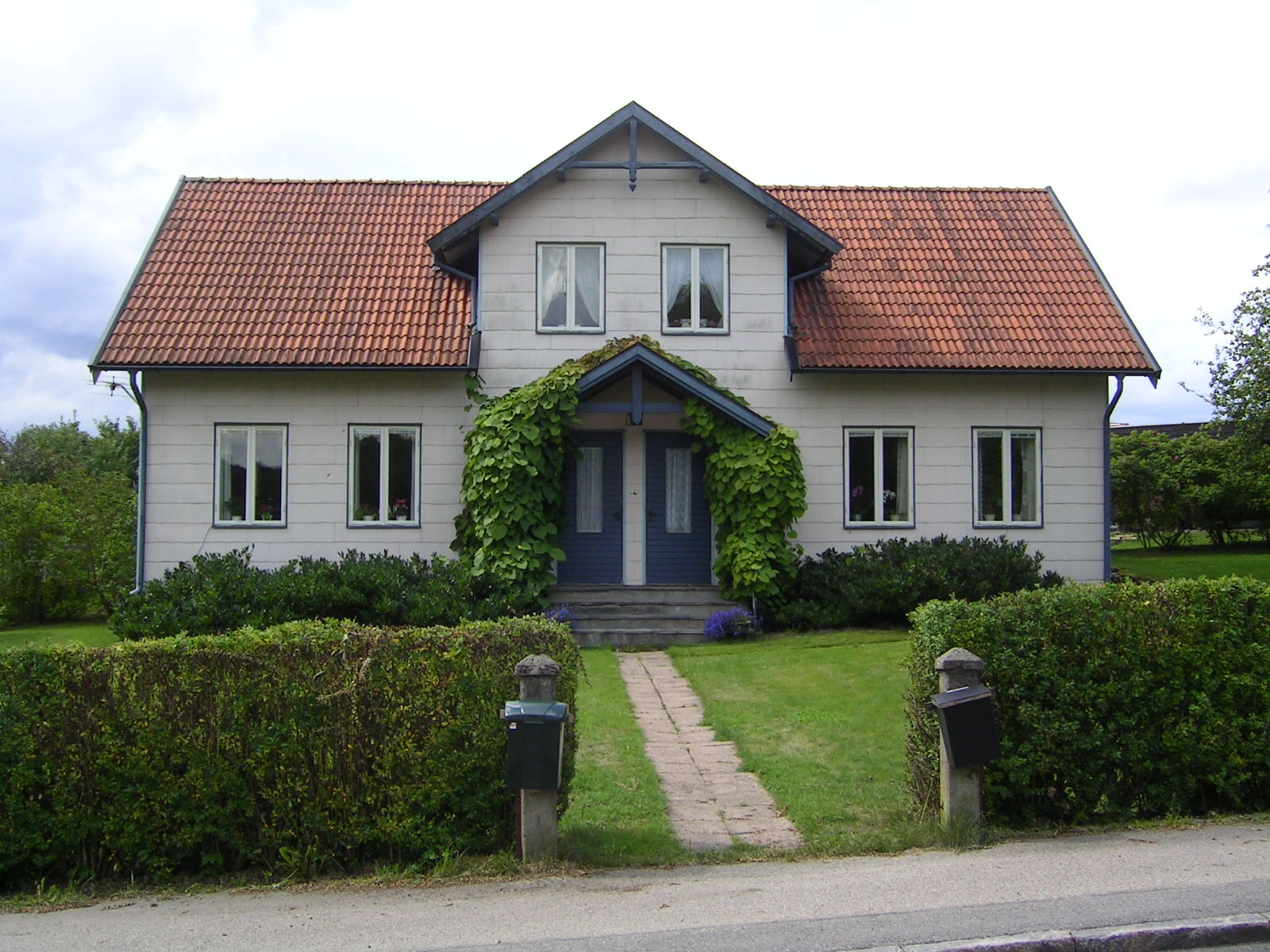 BOSTADEN 6