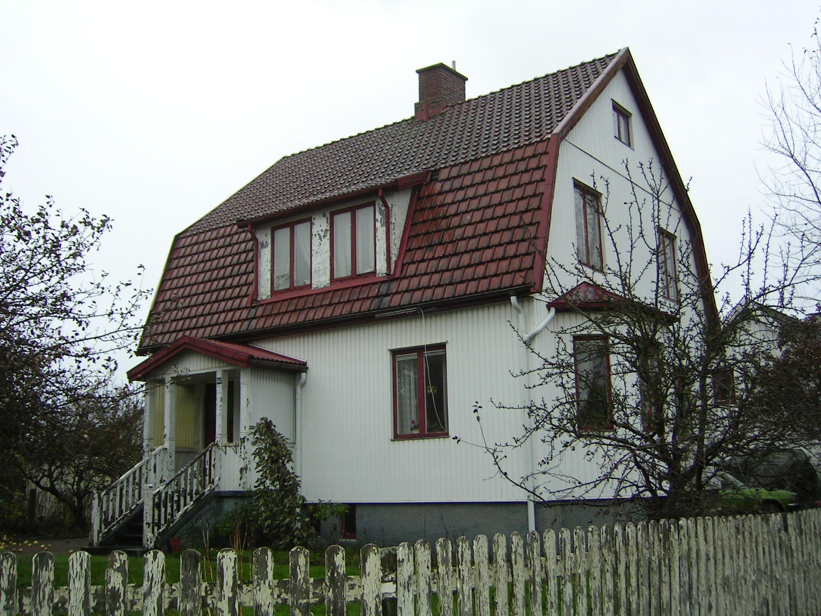 LINDBLOMMAN 7