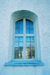 Långhusfönster i Marbäcks kyrka, från N.


