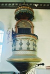 Predikstolen på norra väggen i Marbäcks kyrka, från S.


