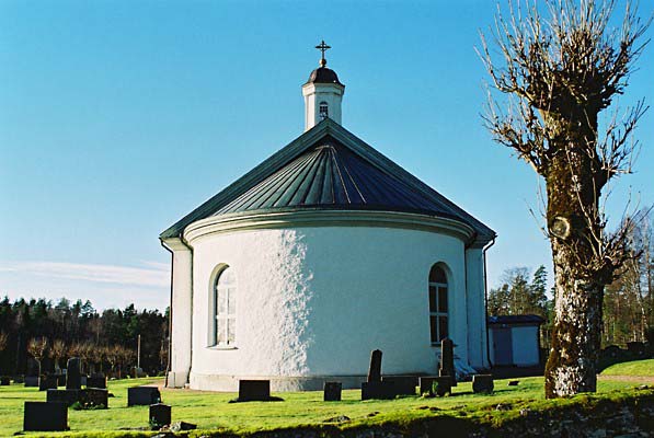 Örsås kyrkas rundade kor