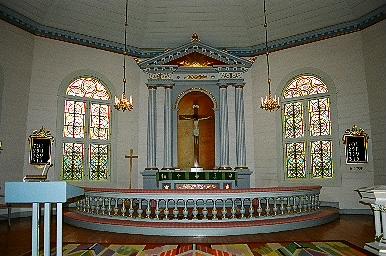 Koret i Mjöbäcks kyrka, från V.