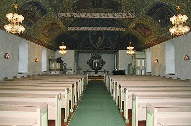 Kyrkorummet i Skene kyrka sett mot koret i öster, från V.