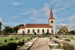 Häglinge kyrka sedd från söder