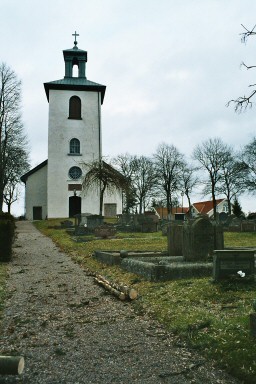 Lena kyrka, västfasad. Neg.nr. B961_044:09. JPG. 