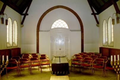 S:ta Birgittas kapell sett från koret mot entrén.