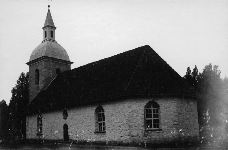 Nössemarks kyrka från sydöst.