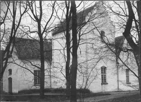 Trolle Ljungby kyrka mot nordväst