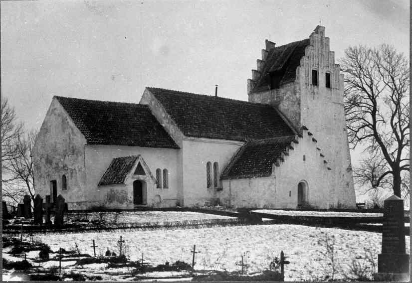 Östra Vemmerlövs kyrka mot nordöst