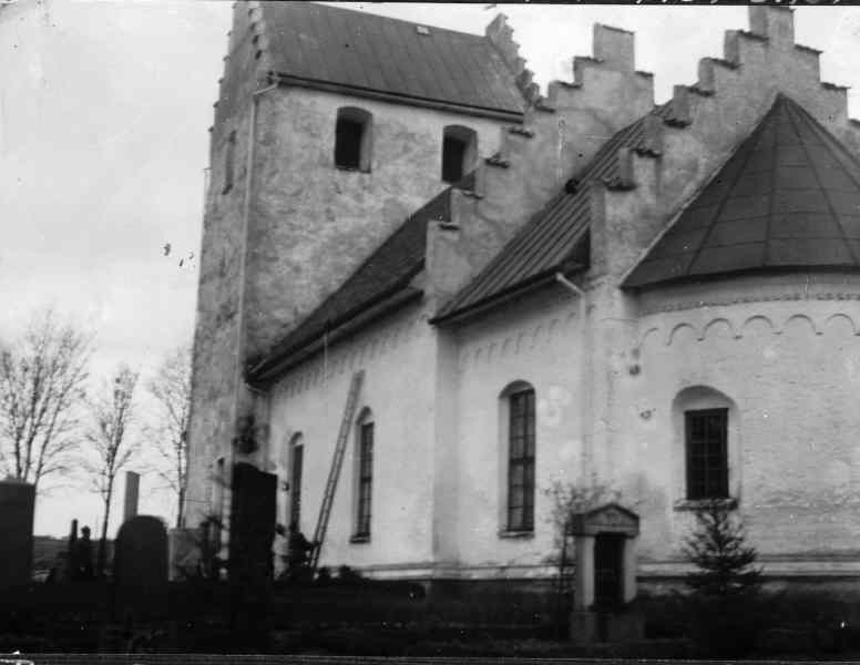 Hjärsås kyrka mot sydöst