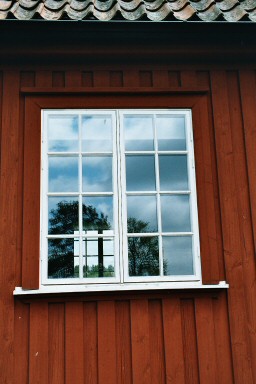 Fönster på Slädene kyrka. Neg.nr. 04/150:11. JPG.
