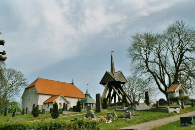 Äldre delen av Laske-Vedums kyrkogård. Neg.nr. 04/119:14. JPG. 