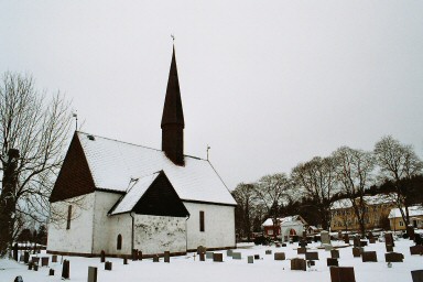 Mölltorps kyrka och kyrkogård från nordost. Neg.nr. 03/229:09. JPG. 