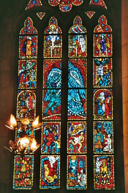 Profetfönstret i norra sidokoret, utfört av Bo Beskow. Neg.nr. 04/355:13. JPG.