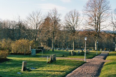 Lugnås kyrkogård. Neg.nr 04/267:12.jpg