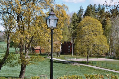 Hembygdsgård norr om Fredsbergs kyrkogård. Neg.nr 04/296:07.jpg