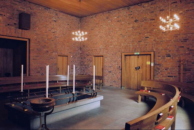 Råcksta krematorium, hus nr 37, Liljans kapell, interiör från väster