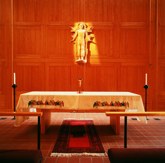 Bergsjöns kyrka. Altaret.