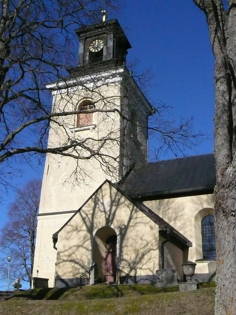 Turinge kyrka, tornet och gamla vapenhuset