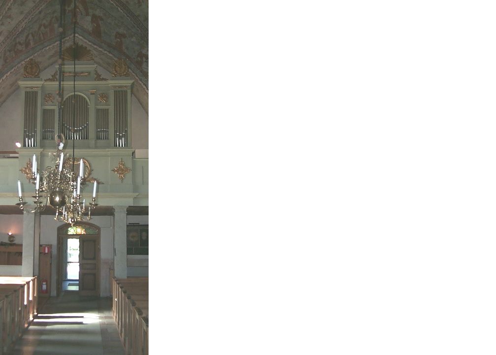 Kyrkorummet, orgelläktaren.
Orgelläktare och orgelverk byggdes i mitten av 1800-talet och ersatte då en läktare i trä över sakristian på korets norra sida
 - Digitalfotografier Svensk Klimatstyrning AB.
