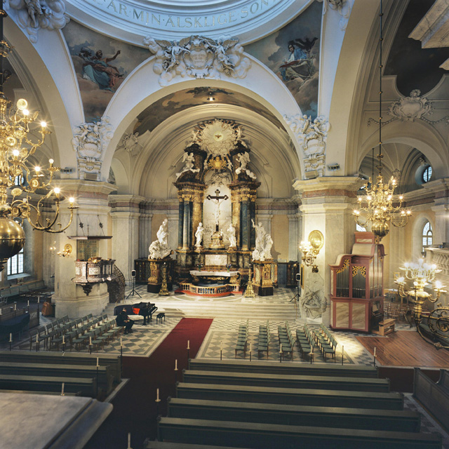 Gusaf Vasa kyrka, kyrkorummet från orgelläktaren mot koret. 
